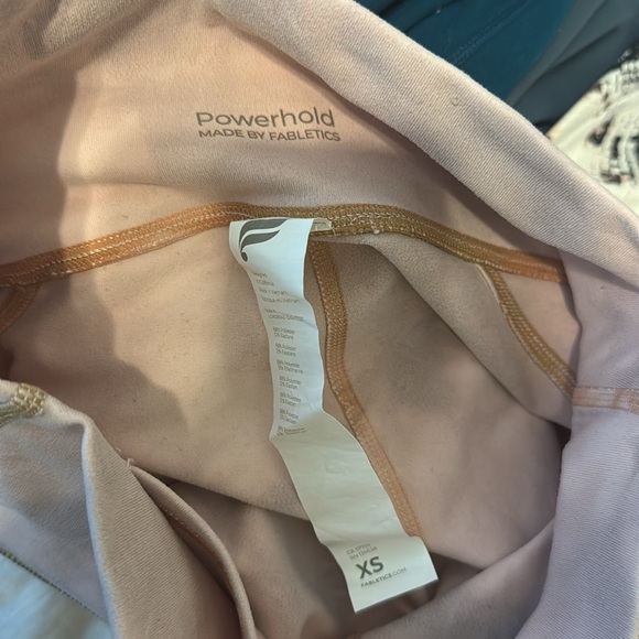 Fabletics Blush Pink Powerhold Leggings - Picture 3 of 9